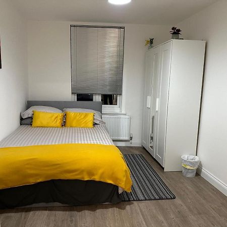 2 Bedroom Apartment London Luaran gambar