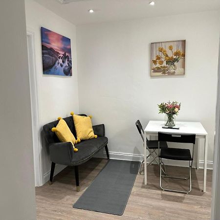 2 Bedroom Apartment London Luaran gambar