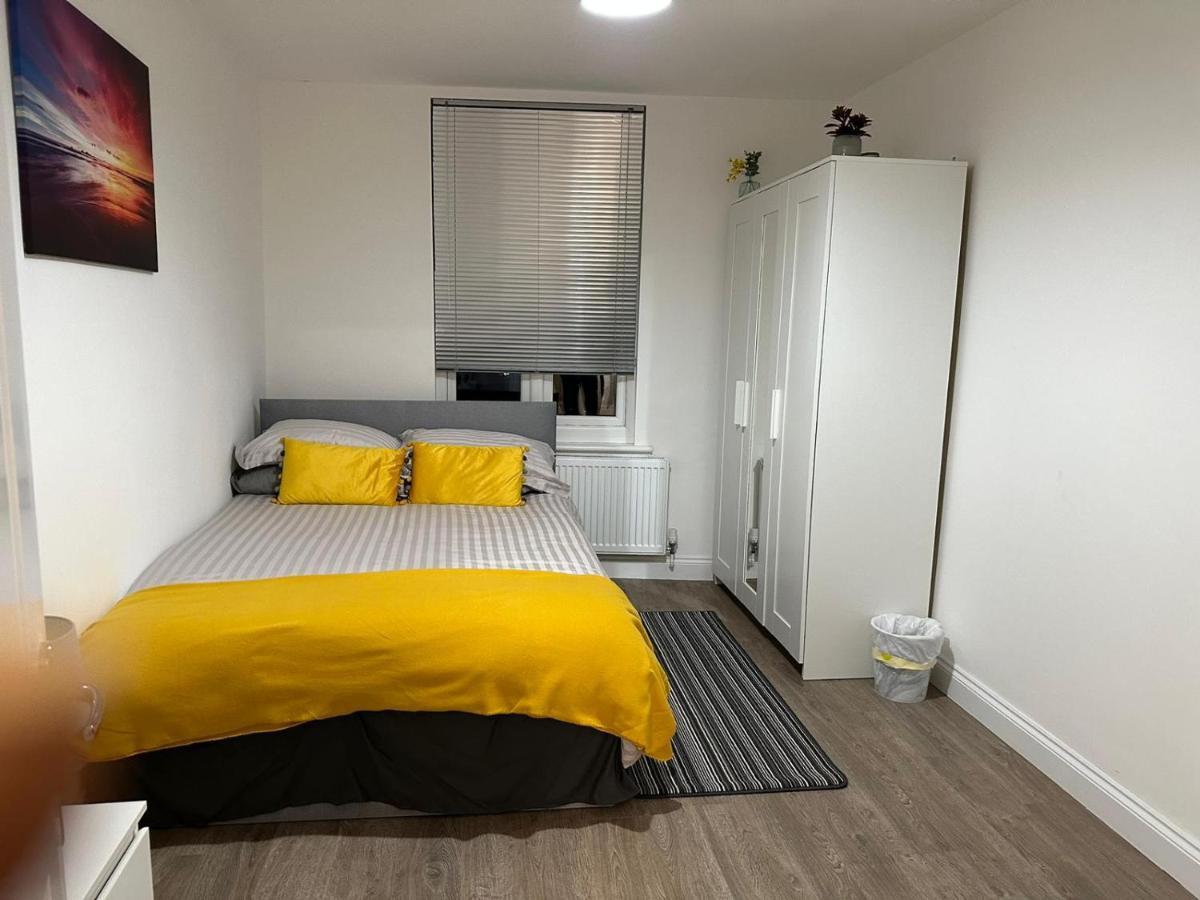 2 Bedroom Apartment London Luaran gambar