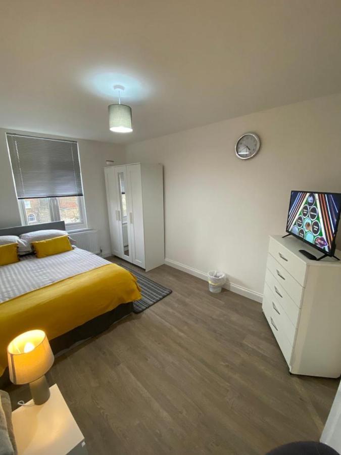 2 Bedroom Apartment London Luaran gambar